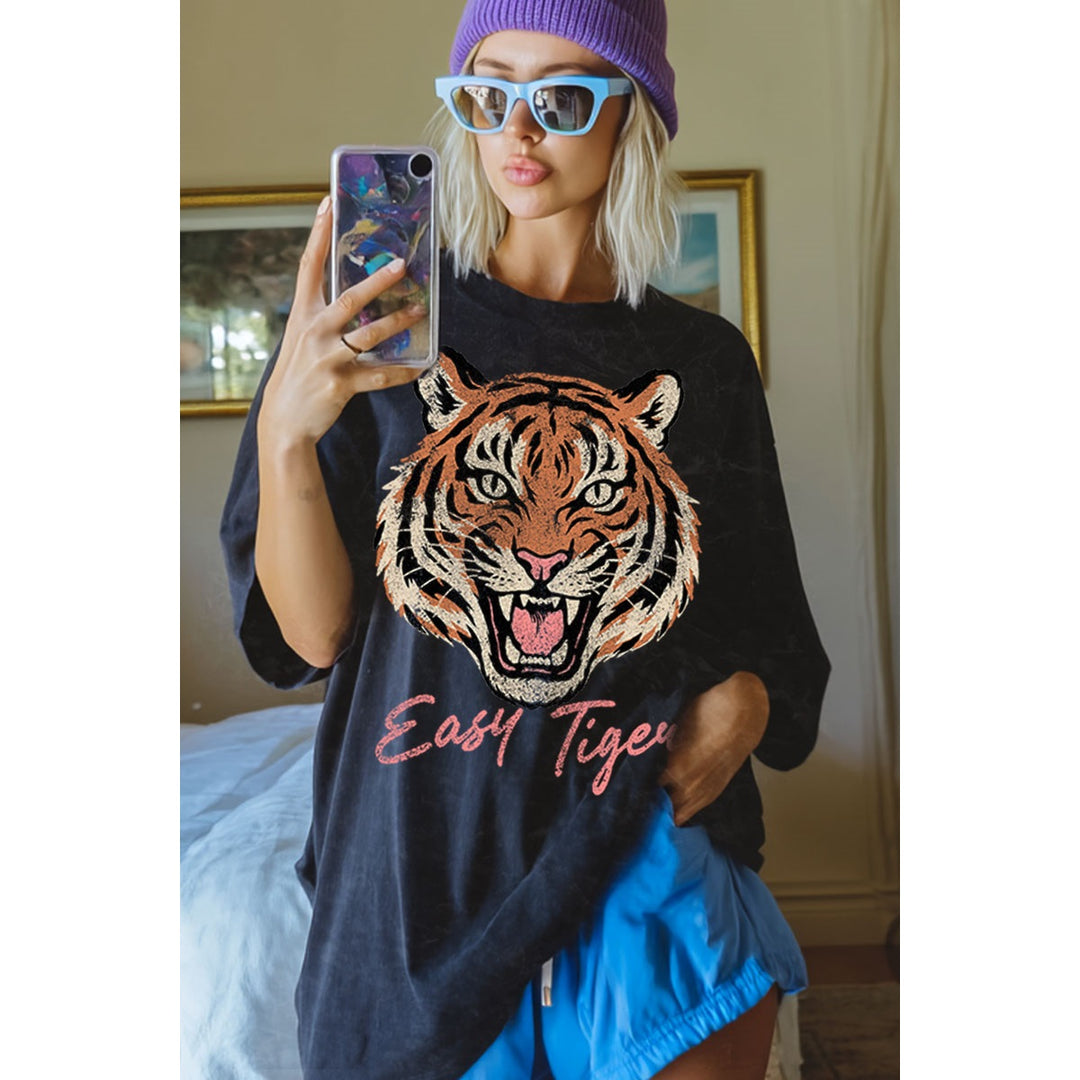 Graphic Tees & Sweatshirts – Dotsy's Boutique